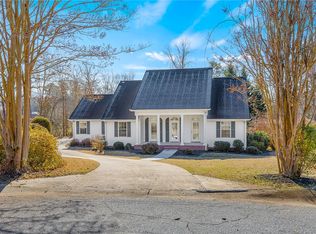 125 Ridgestone Dr, Central, SC 29630