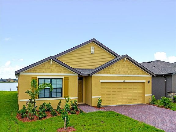 4th image of 1833 Capital Dr