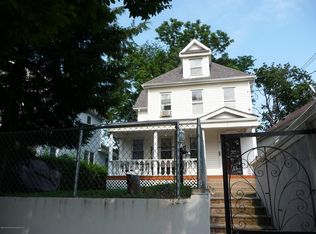 31 N Burgher Ave, Staten Island, NY 10310