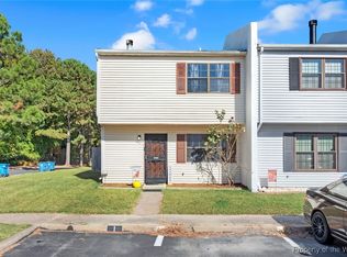 1 Sparrow Ct, Williamsburg, VA 23185