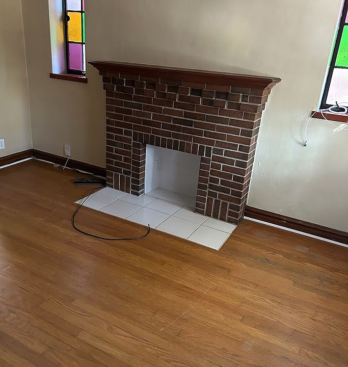 1st image of 6655 Devonshire Ave Floor 1