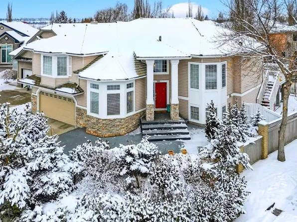 331 Mount Douglas Ct SE, Calgary, AB T2Z 3J7