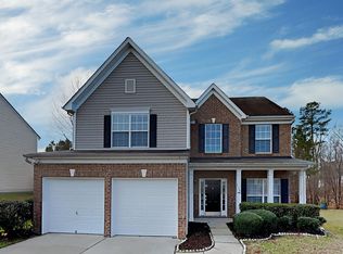 1144 Vine Cliff Ln, Charlotte, NC 28214