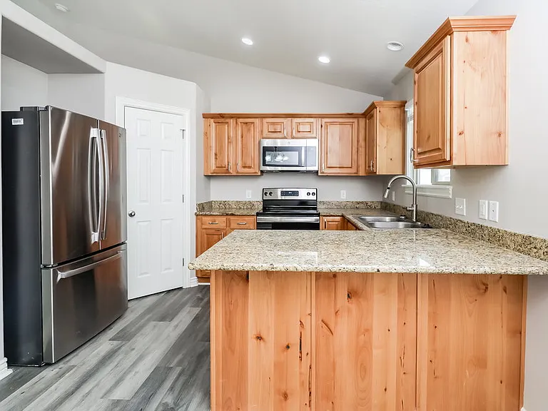 3717 N Bountiful Ln — Photo 9