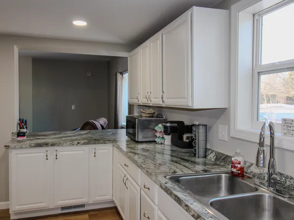 13 Willard Street, Houlton, ME 04730