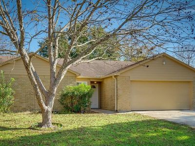 13335 Lake Breeze Ln, Willis, TX, 77318