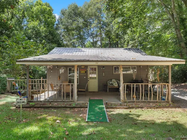 32 Lake Shore Dr, Titus, AL 36080