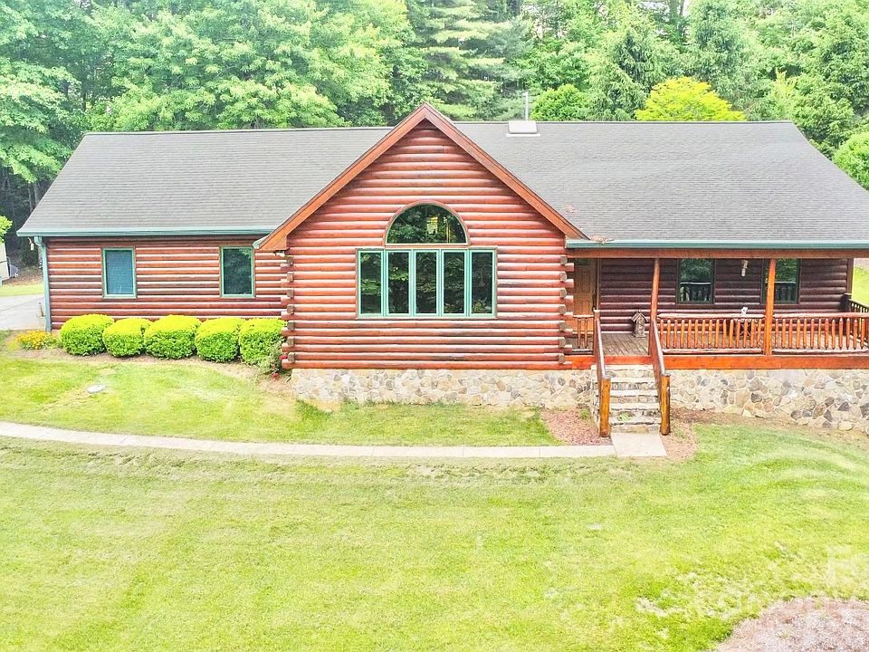 1st image of 2391 Trail Ln