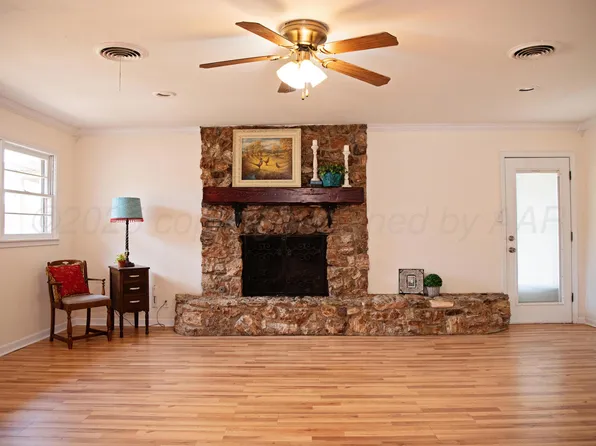 106 Beach St, Hereford, TX 79045