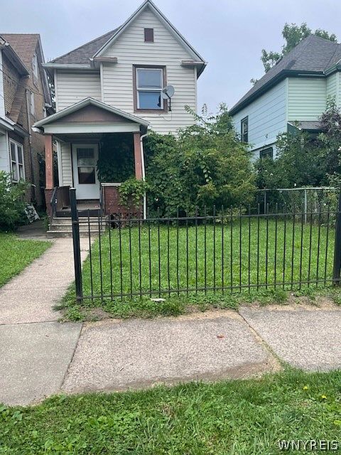 1st image of 1876 Pierce Ave