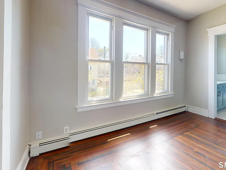1616 Chapel St — Photo 26
