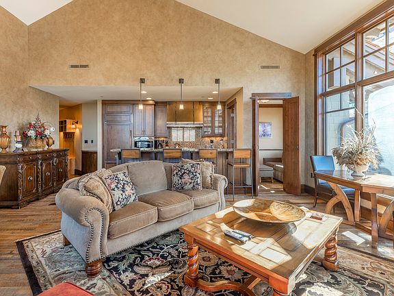 5th image of 8886 Empire Club Dr #403