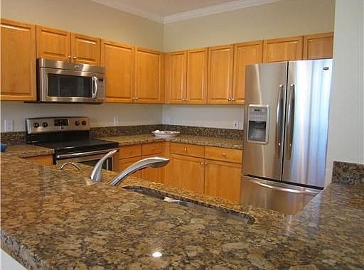 2nd image of 827 Vista Meadows Dr