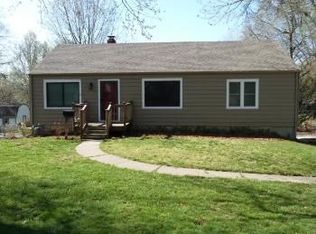 9367 E 68th Ter, Raytown, MO 64133
