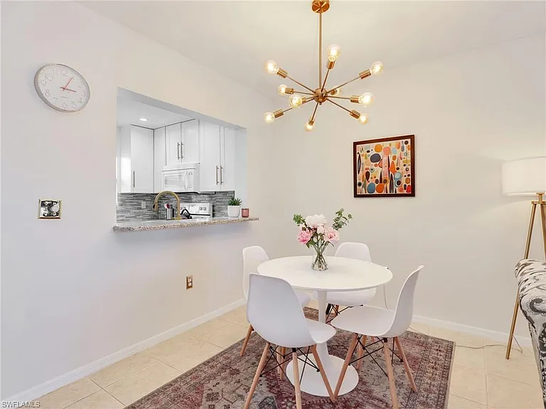801 River Point Dr #203A — Photo 8