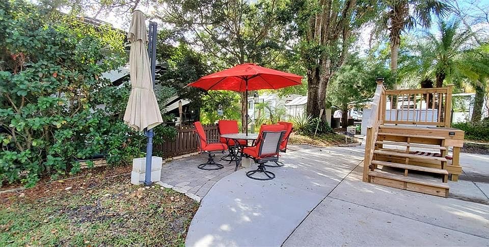 2nd image of 259 Saddle Ln