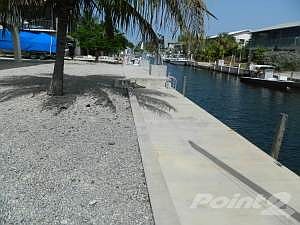 Stepdown Seawall With Davits