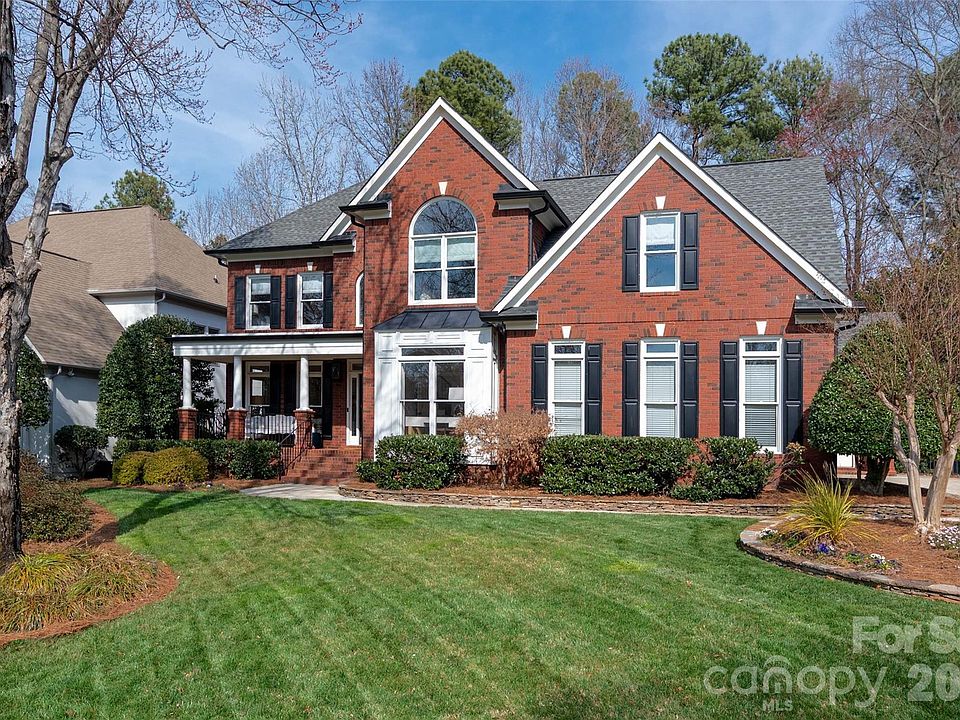 1st image of 15123 McKnitt Ln