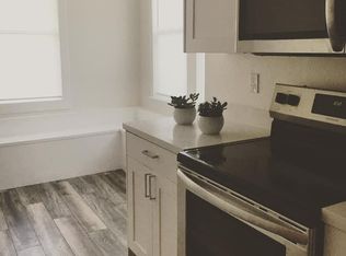 1620 Castro St, Oakland, CA 94612