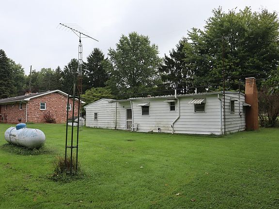 4th image of 9301 River Rd