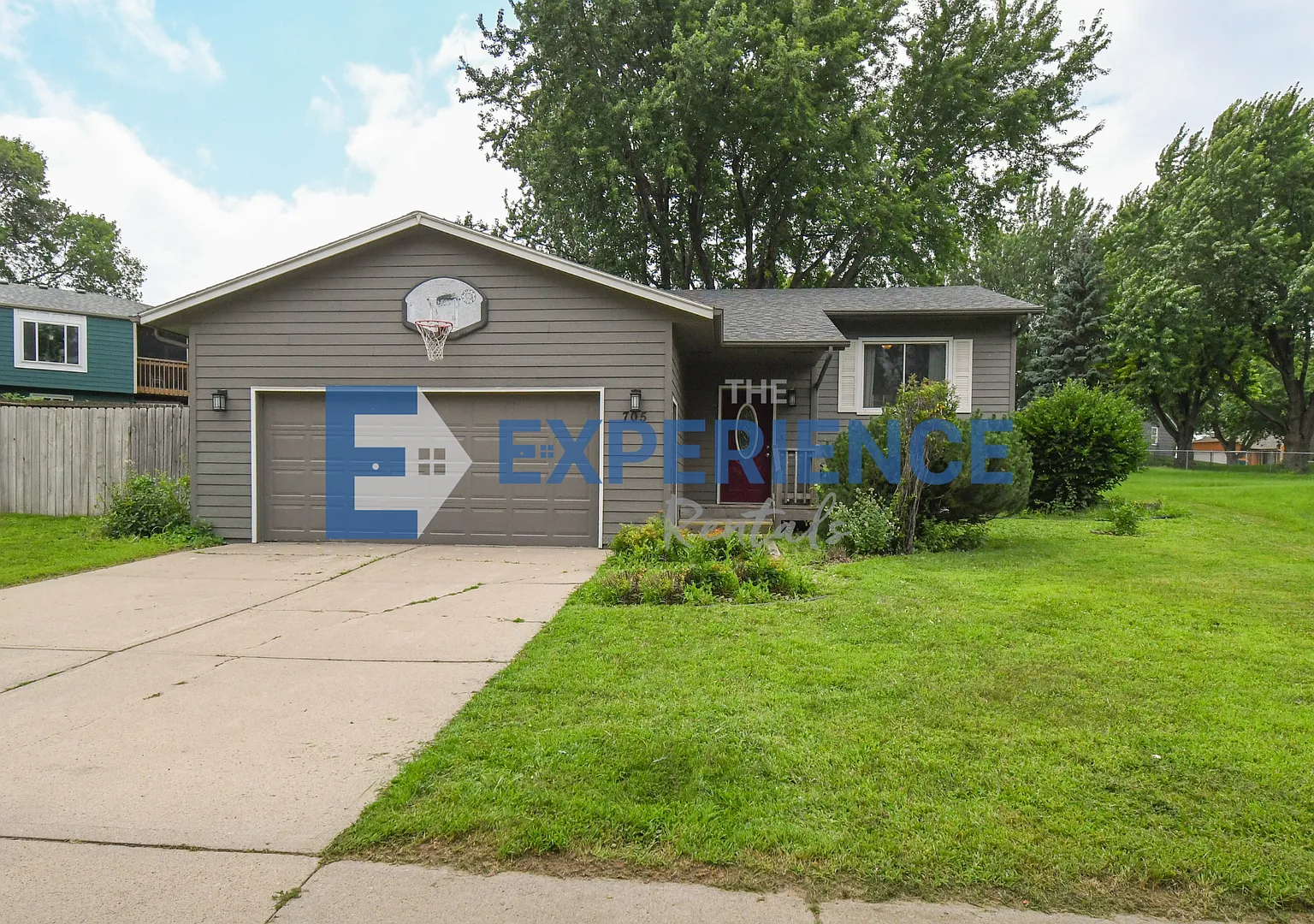Spacious & Updated Home in a Great Location! — Photo 1