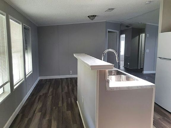 2nd image of 3899 Kenskill Cir #99
