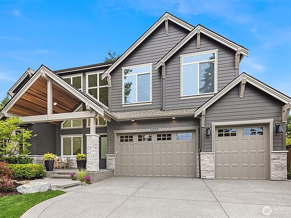 2nd image of 14202 NE 63rd Court