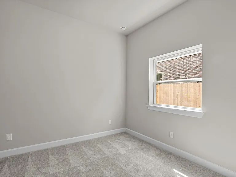 139 Amaranth Way — Photo 7