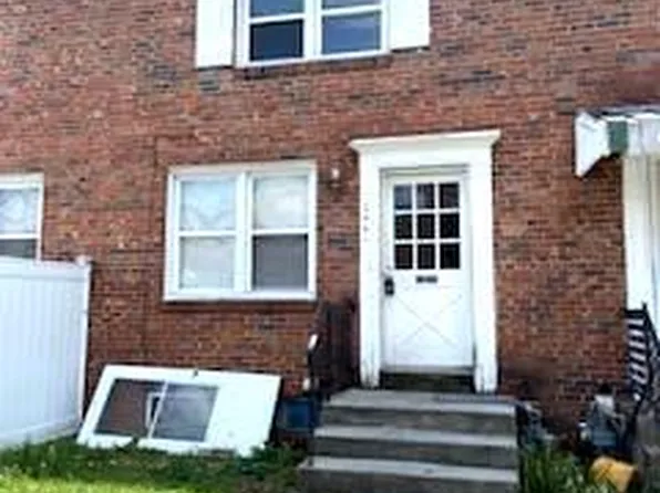 2461 Harris Ter, Harrisburg, PA 17104