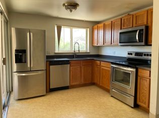670 Cody St, Lakewood, CO 80215