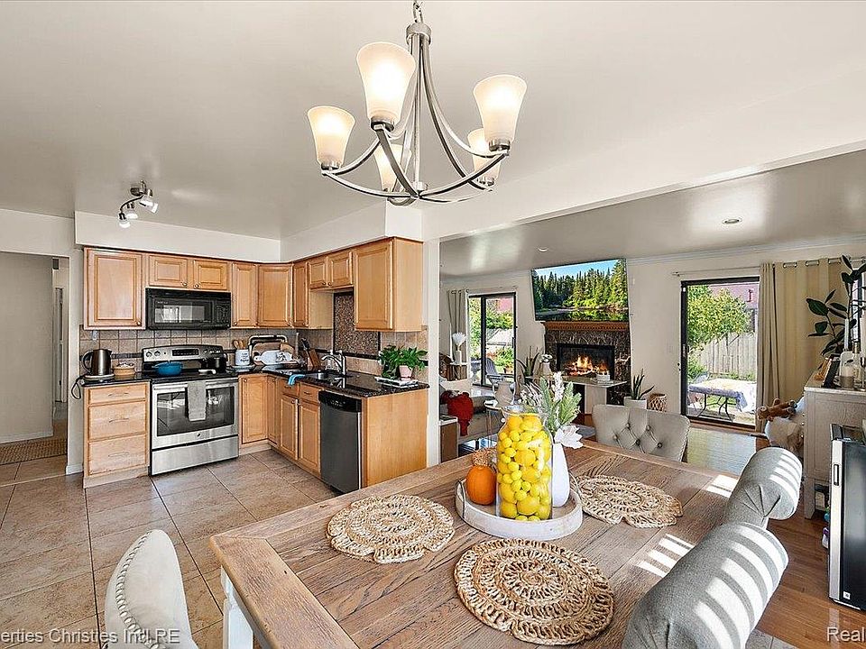 38364 Yonkers Dr, photo 29