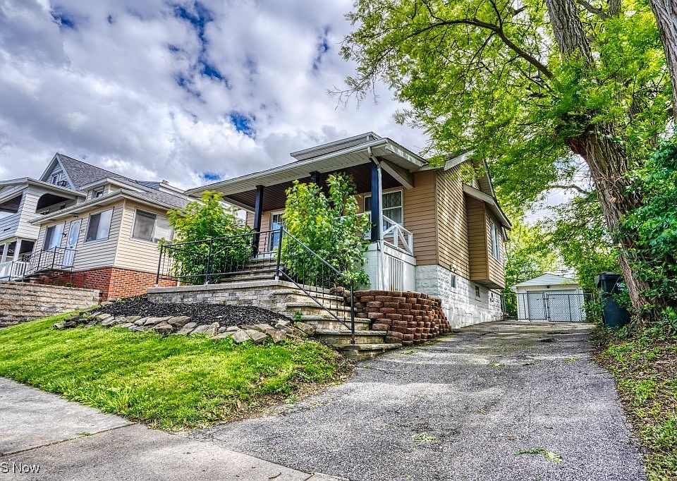 1st image of 8208 Vista Ave