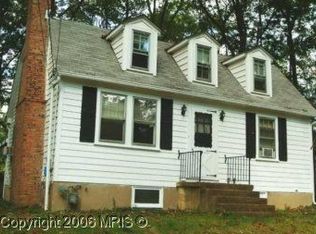 9228 Fowler Ln, Lanham, MD 20706