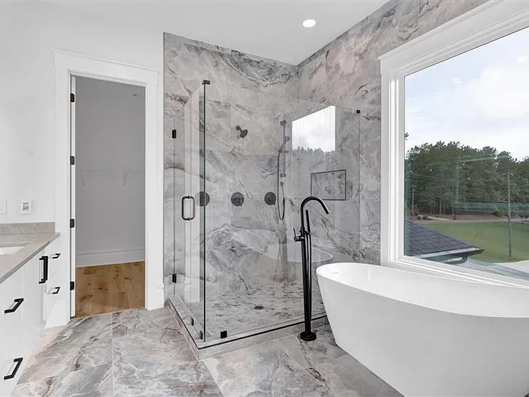 1330 Upchurch Rd — Photo 40