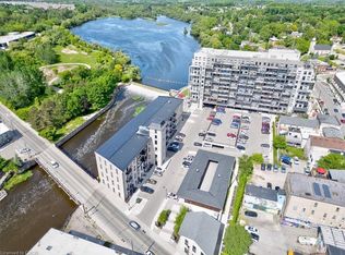 19 Guelph Ave #401, Cambridge, ON N3C1A2