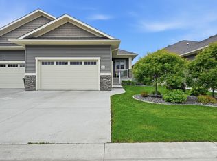 Rosecroft Villas, Fort Saskatchewan, AB T8L 0J8