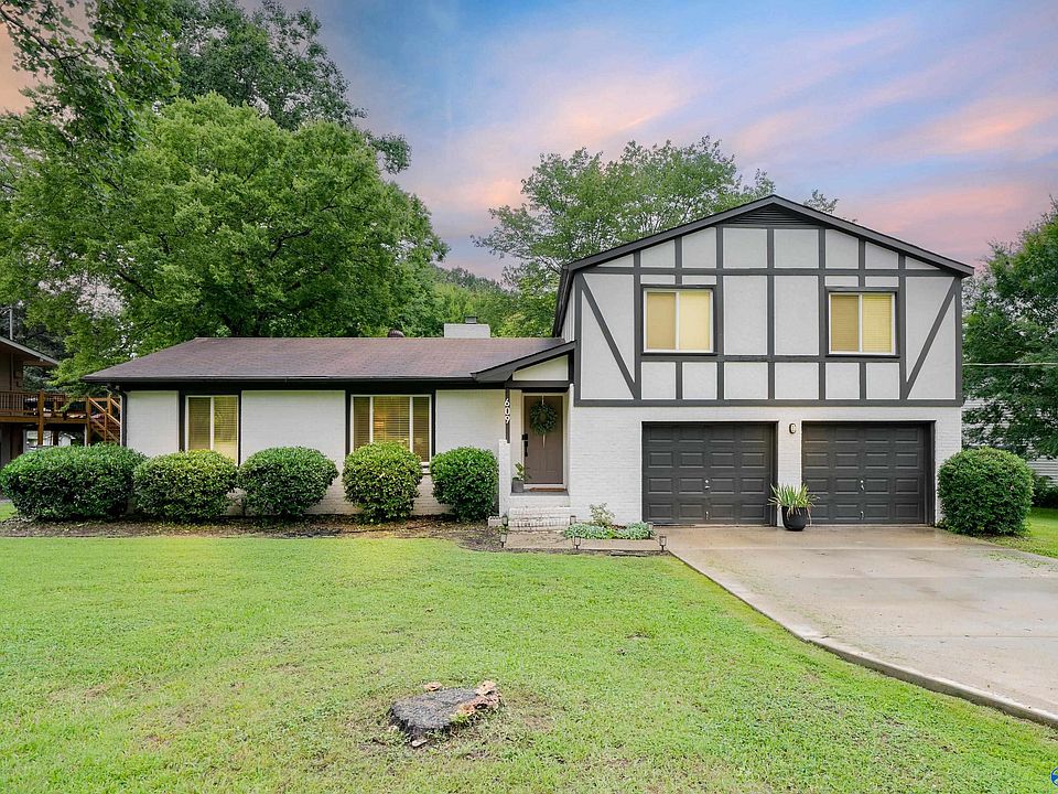 1st image of 609 Mountain Gap Dr SE