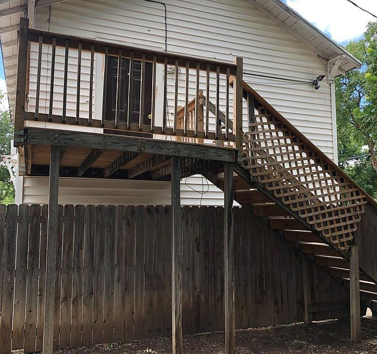 1st image of 1223B Kenwood Dr