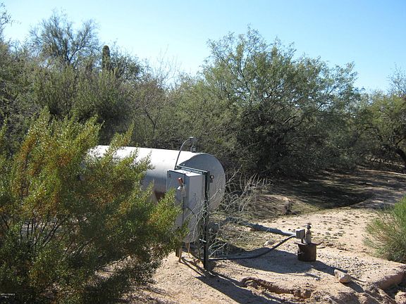 2nd image of 1980 W Sunset Rd #0