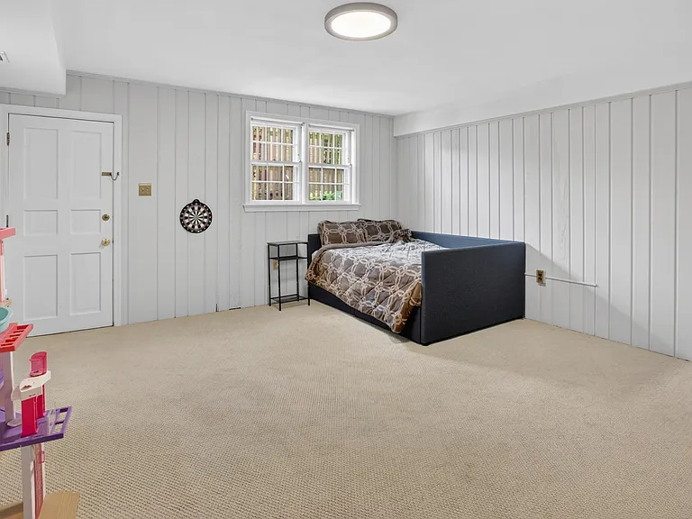 Play room.