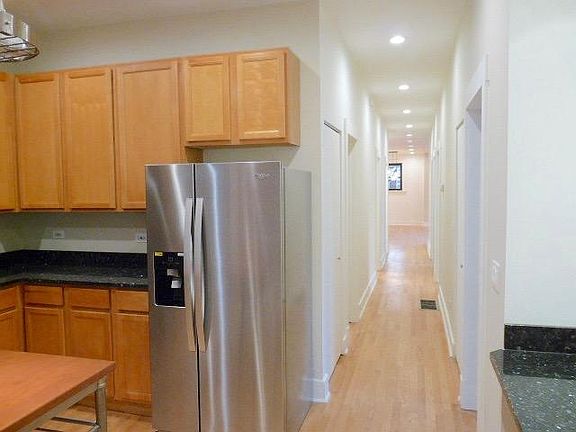 4th image of 2153 N Campbell Ave #1Z