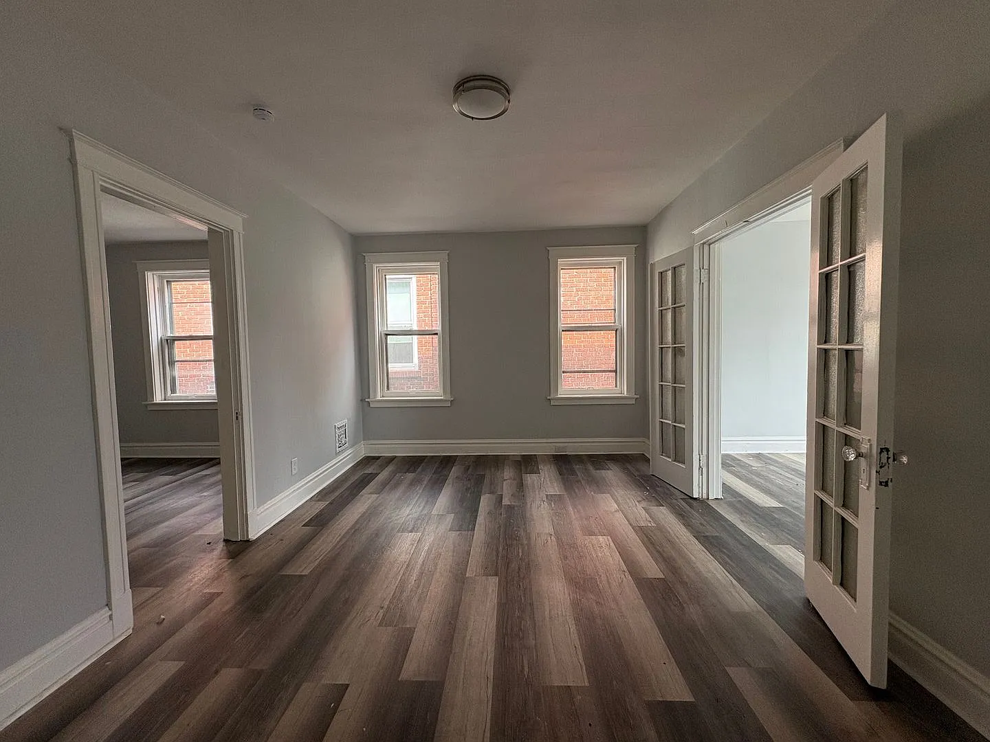 5027-29 S. Broadway, St. Louis, MO 63111 — Photo 1
