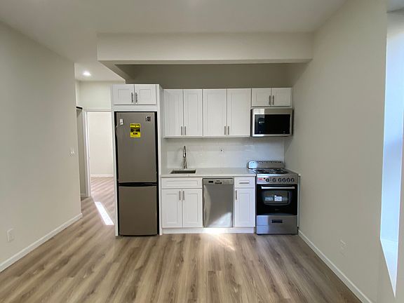 2nd image of 219 E 32nd St APT 5C