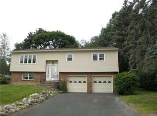 80 Pine Dr, Stony Pt, NY 10980