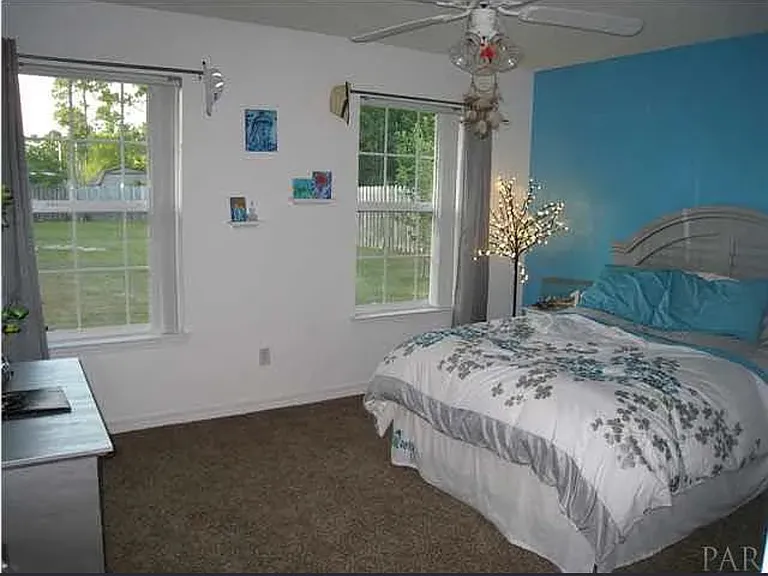 7570 Woodmont St — Photo 15