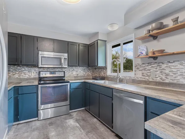 1806 Powers Dr, Lewiston, ID 83501