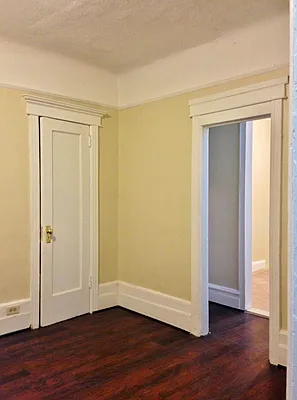 Rented by Sunrise Real Estate | media 12