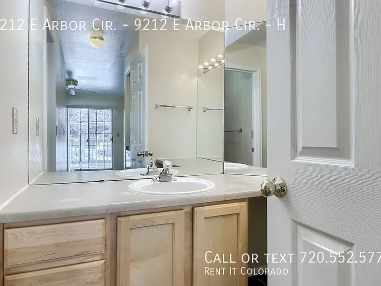 9212 E Arbor Cir #H — Photo 11