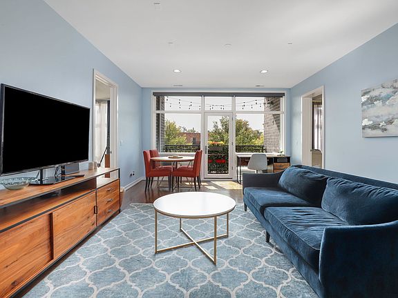 4th image of 5 N Oakley Blvd APT 206