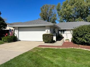 1944 W Ash St, Griffith, IN 46319